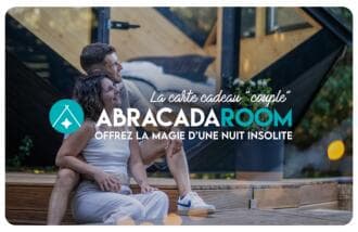 Couple AbracadaRoom France gift card