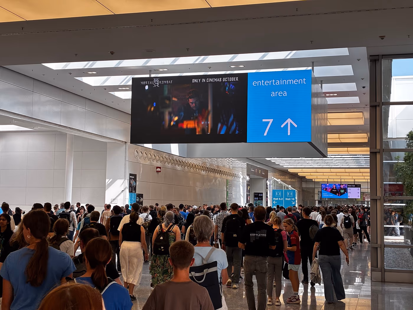 A dense crowd of visitors filling an exhibition hall at gamescom 2025 in Cologne